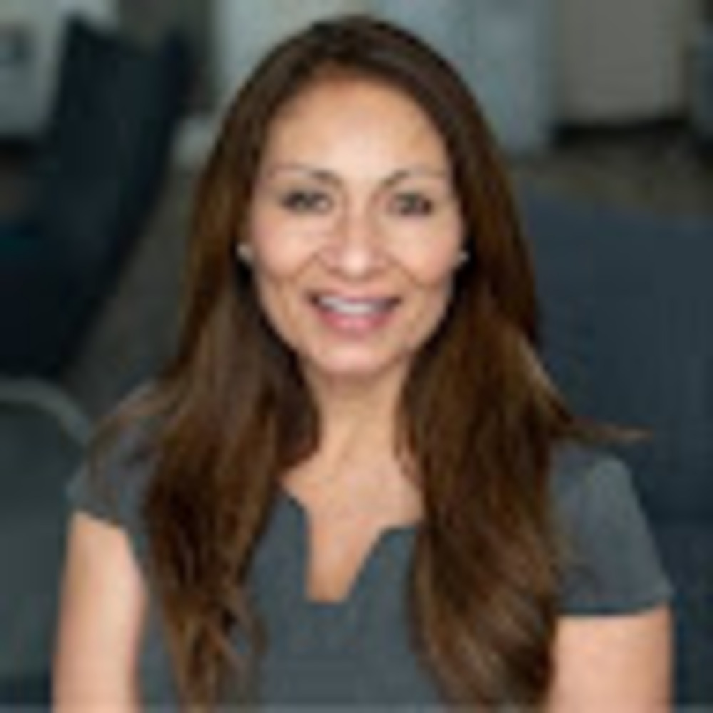 Meet your Posher, Yvette